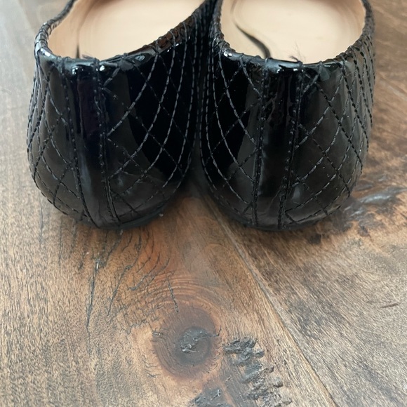 Tory Burch Kent Quilted Black Ballet Flat - Picture 6 of 7